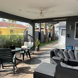 Brown's 1 Bedroom Apartment Palm Beach
